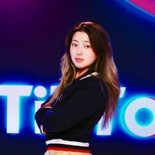 Profile picture for JL X