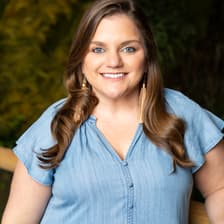 Profile picture for Elizabeth Tashik