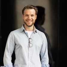 Profile picture for Leo