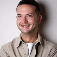 Profile picture for Jake Teagle