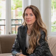 Profile picture for Tammy Dehn