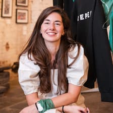 Profile picture for Mariana Brandeburgo