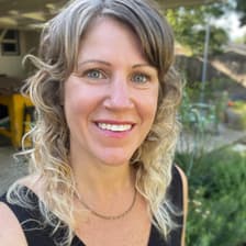 Profile picture for Lindsey