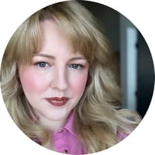 Profile picture for Emily Rowe