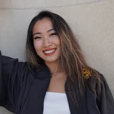 Profile picture for Kelly Li