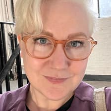 Profile picture for Elizabeth Varley