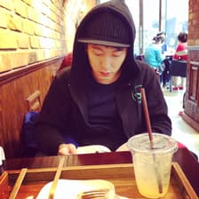 Profile picture for Seungwoo Lee