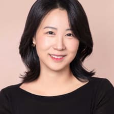 Profile picture for Sara Jang