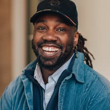 Profile picture for Akbar Karenga