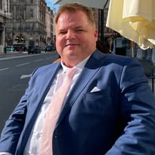 Profile picture for Thomas Schneider