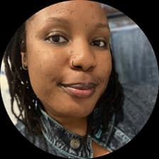 Profile picture for Roina Ochieng