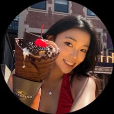 Profile picture for Charissa Kim