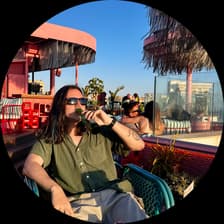 Profile picture for Axel Nieto