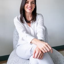 Profile picture for Julia Lucidi