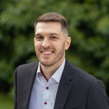 Profile picture for Marcos Oliveira Jr