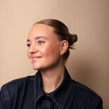 Profile picture for Emily Schomaker 