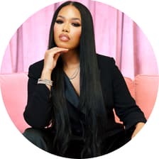 Profile picture for Vyana Fields