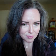 Profile picture for Lacey Cahill
