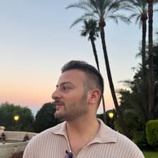 Profile picture for Kris