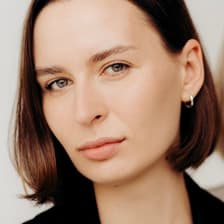 Profile picture for Yana Savchik