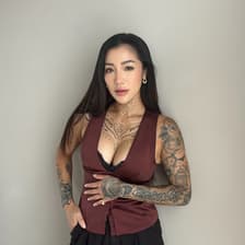 Profile picture for Bettina Banks