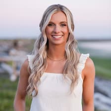 Profile picture for Claire Rennie