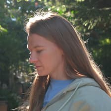 Profile picture for Julia Stewart