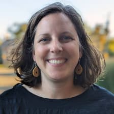 Profile picture for Tracy Jolliffe