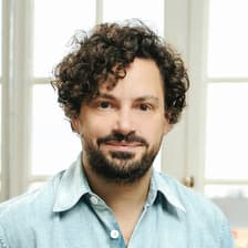 Profile picture for Robin Lantz