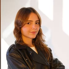 Profile picture for Giovana Bugiatto