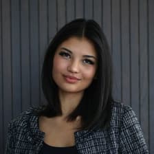 Profile picture for Parvina Stelovska