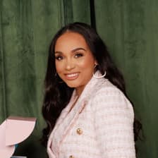 Profile picture for Dr. Mimi Sanders