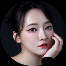 Profile picture for Summer Lee