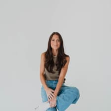 Profile picture for Nichole Wischoff