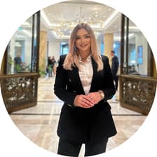 Profile picture for Diana Scarlat