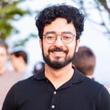 Profile picture for Arya Tandon