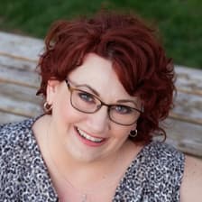 Profile picture for Lynn Heins