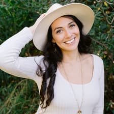 Profile picture for Natalie Garnica