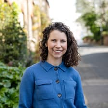 Profile picture for Natalie De Luca