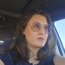 Profile picture for Hallie Weishahn