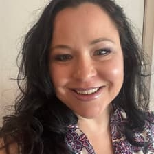 Profile picture for Jennifer Schell