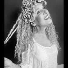 Profile picture for Anat