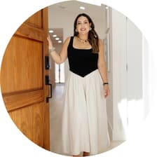 Profile picture for Sophia Waldman