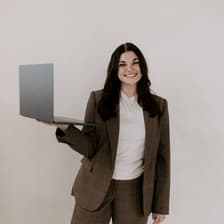 Profile picture for Mentor Ariana