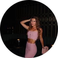 Profile picture for Valentina Pope