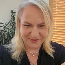 Profile picture for קארין אינס האומץ לשנות