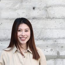 Profile picture for Helen Chen