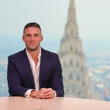 Profile picture for Logan Scott