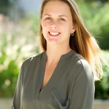 Profile picture for Cara Gravett