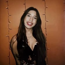 Profile picture for Natalia Amorim